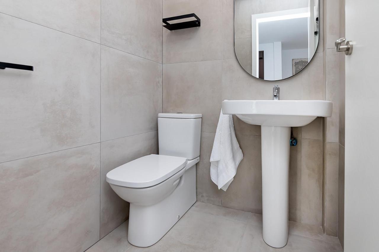 Bhost - Regina III Apartment Cordoba Luaran gambar